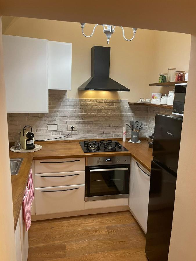 Apartamento Il Nido Del Borgo Génova Exterior foto