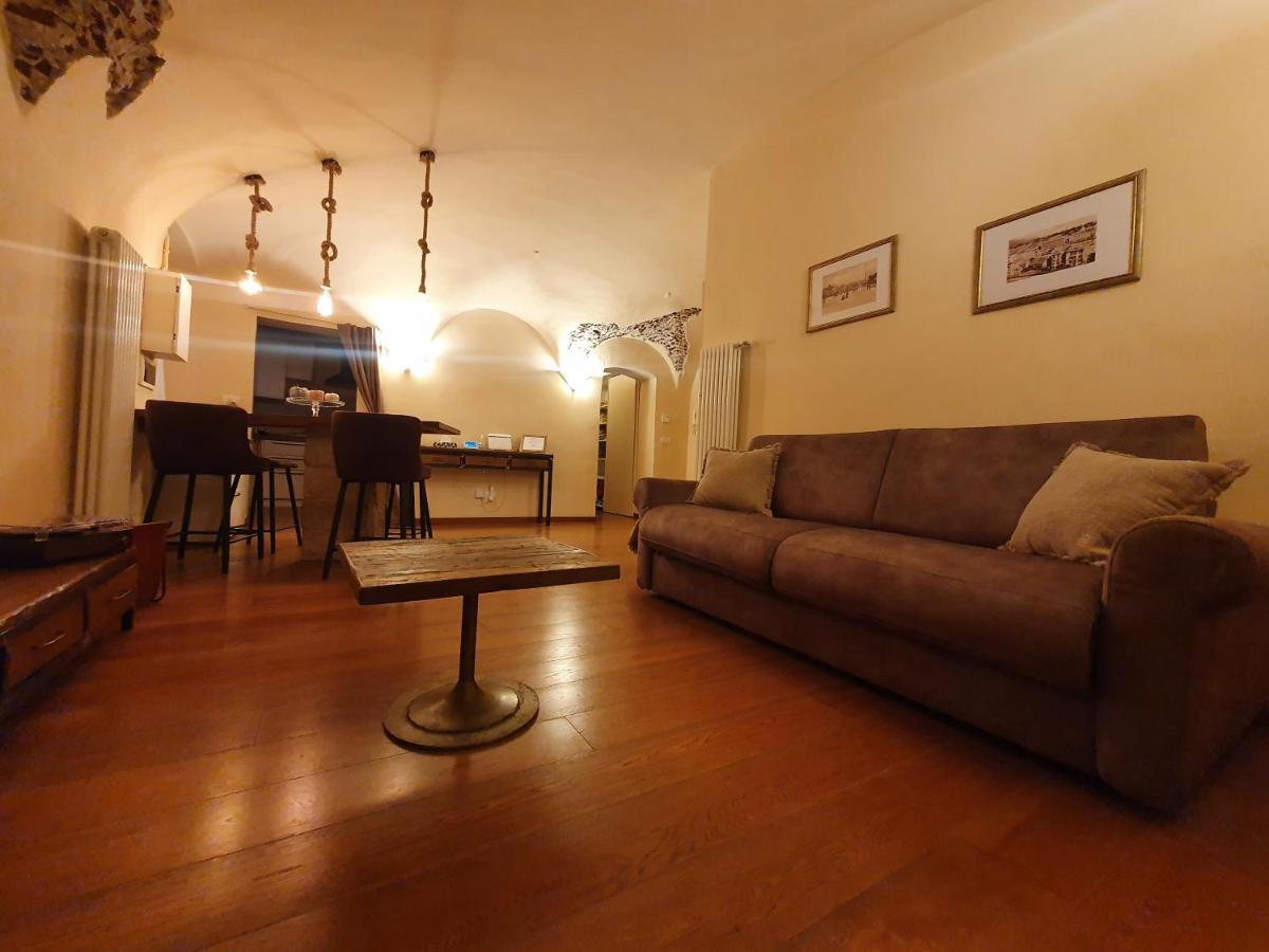 Apartamento Il Nido Del Borgo Génova Exterior foto